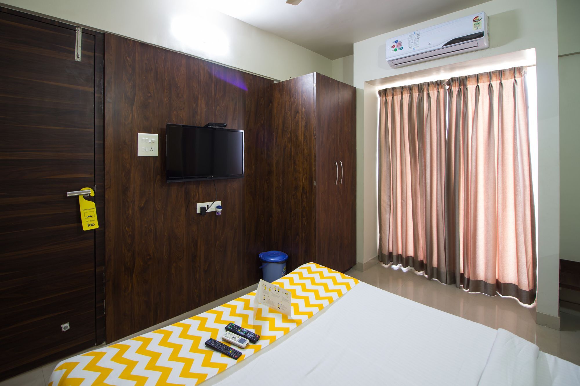 FabHotel Icon Bliss Kharadi Pune Exterior foto